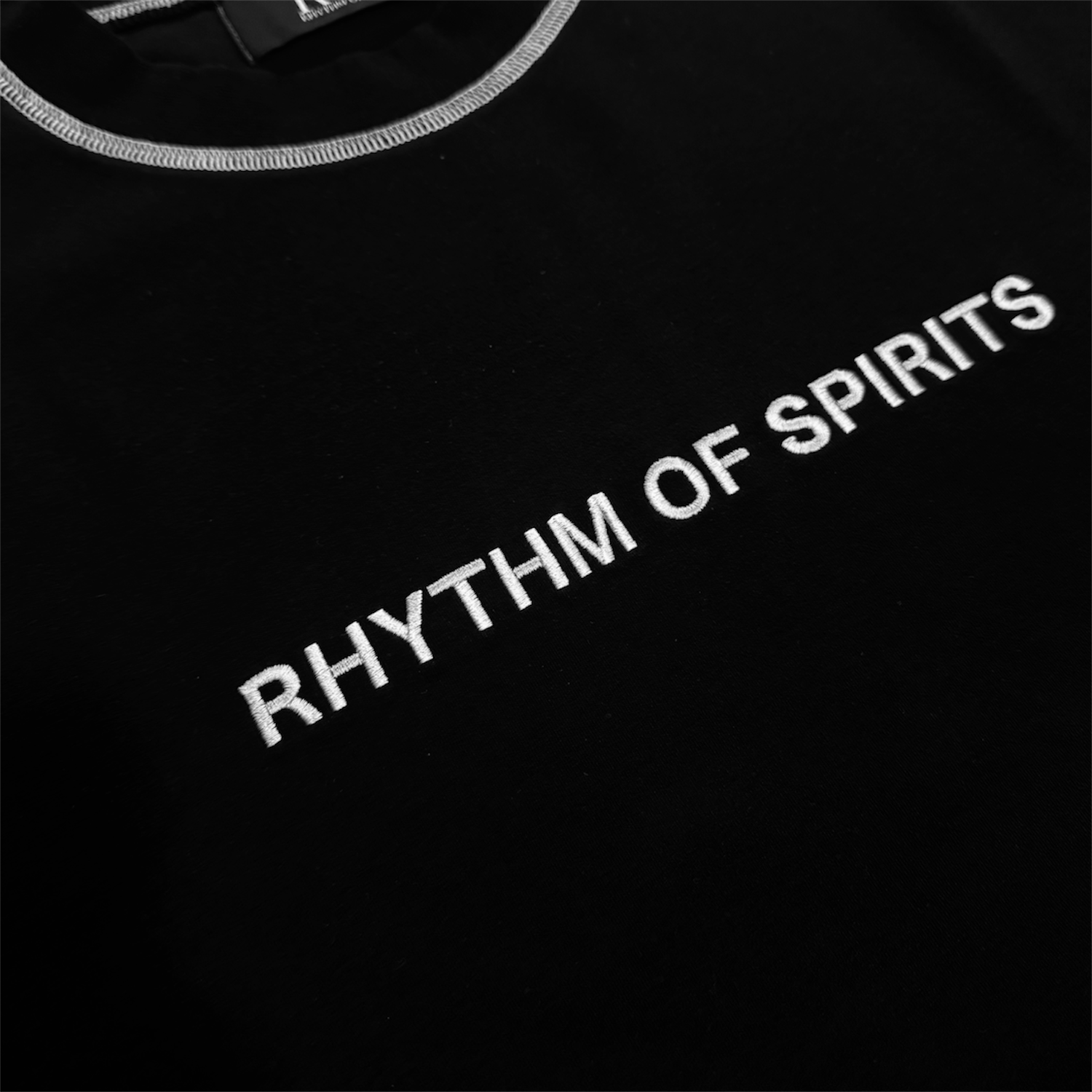 black Essential Tee detail - ROS Clothing